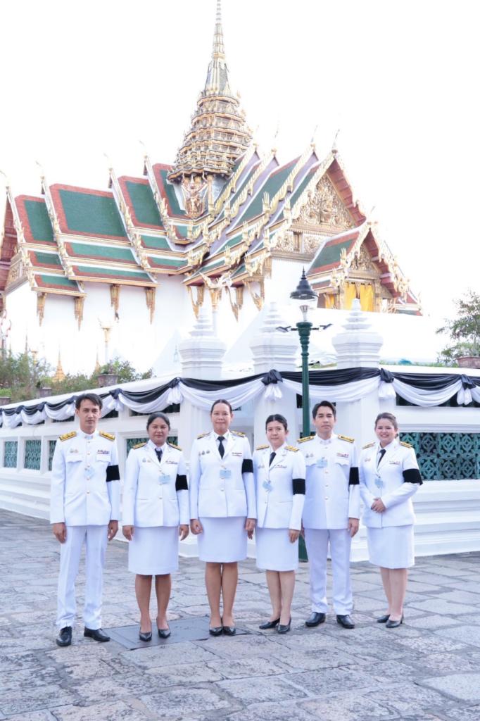 กรมส่งเสริมอุตสาหกรรมร่วมผลัดเวรเฝ้าฯ ในพระพิธีธรรมสวดพระอภิธรรมพระบรมศพ สมเด็จพระนางเจ้าสิริกิติ์ พระบรมราชินีนาถพระบรมราชชนนีพันปีหลวง