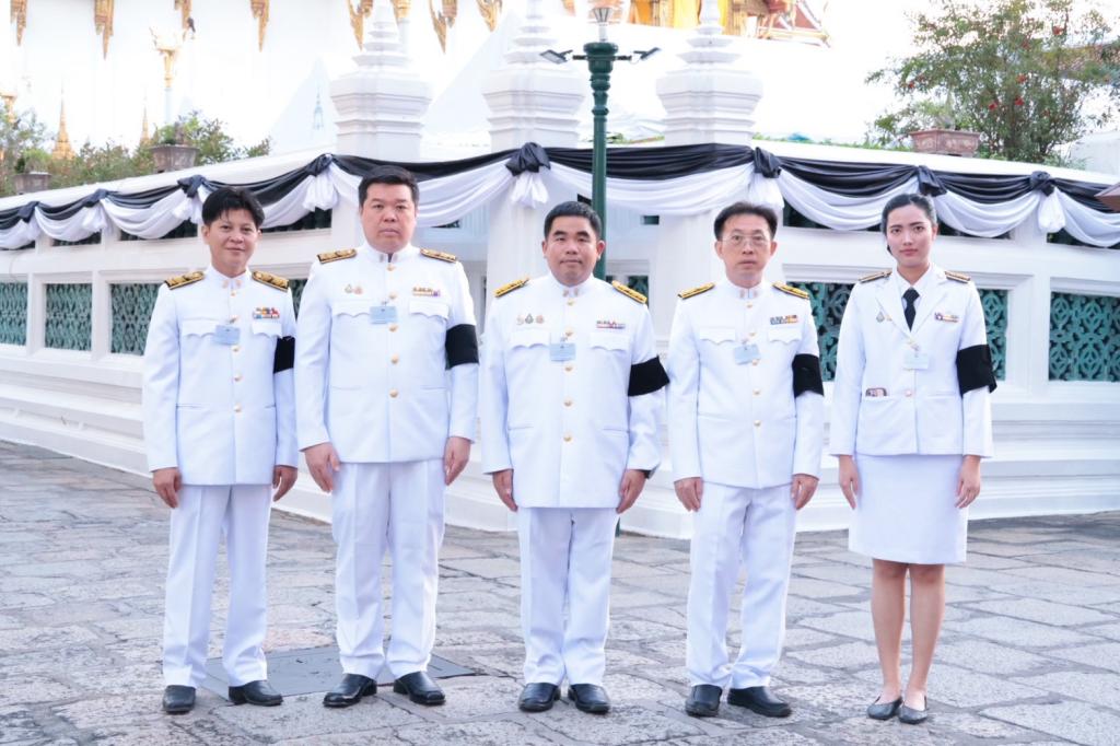 กรมส่งเสริมอุตสาหกรรมร่วมผลัดเวรเฝ้าฯ ในพระพิธีธรรมสวดพระอภิธรรมพระบรมศพ สมเด็จพระนางเจ้าสิริกิติ์ พระบรมราชินีนาถพระบรมราชชนนีพันปีหลวง