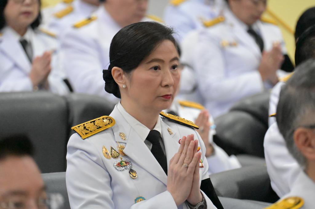 กระทรวงอุตสาหกรรม จัดพิธีบำเพ็ญกุศลปัณรสมวาร ครบ 50 วัน ในการเสด็จสวรรคต เพื่ออุทิศถวายเป็นพระราชกุศลแด่สมเด็จพระนางเจ้าสิริกิติ์ พระบรมราชินีนาถ พระบรมราชชนนีพันปีหลวง