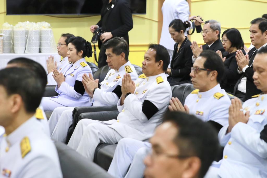 กระทรวงอุตสาหกรรม จัดพิธีบำเพ็ญกุศลปัณรสมวาร ครบ 50 วัน ในการเสด็จสวรรคต เพื่ออุทิศถวายเป็นพระราชกุศลแด่สมเด็จพระนางเจ้าสิริกิติ์ พระบรมราชินีนาถ พระบรมราชชนนีพันปีหลวง