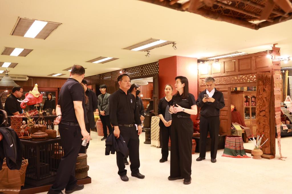 “อธิบดีณัฏฐิญา” แท็คทีมดีพร้อมและเครือข่ายรัฐ-เอกชน เตรียมจัดงาน เปิดบ้านดีพร้อมพระราม 4 (DIPROM Rama IV Open House) โชว์ศักยภาพดันอุตสาหกรรมไทยสู่อุตสาหกรรม 5.0 อย่างยั่งยืน