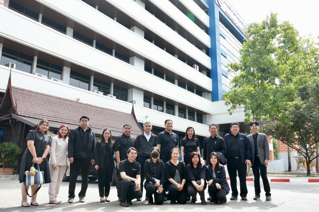 “อธิบดีณัฏฐิญา” แท็คทีมดีพร้อมและเครือข่ายรัฐ-เอกชน เตรียมจัดงาน เปิดบ้านดีพร้อมพระราม 4 (DIPROM Rama IV Open House) โชว์ศักยภาพดันอุตสาหกรรมไทยสู่อุตสาหกรรม 5.0 อย่างยั่งยืน