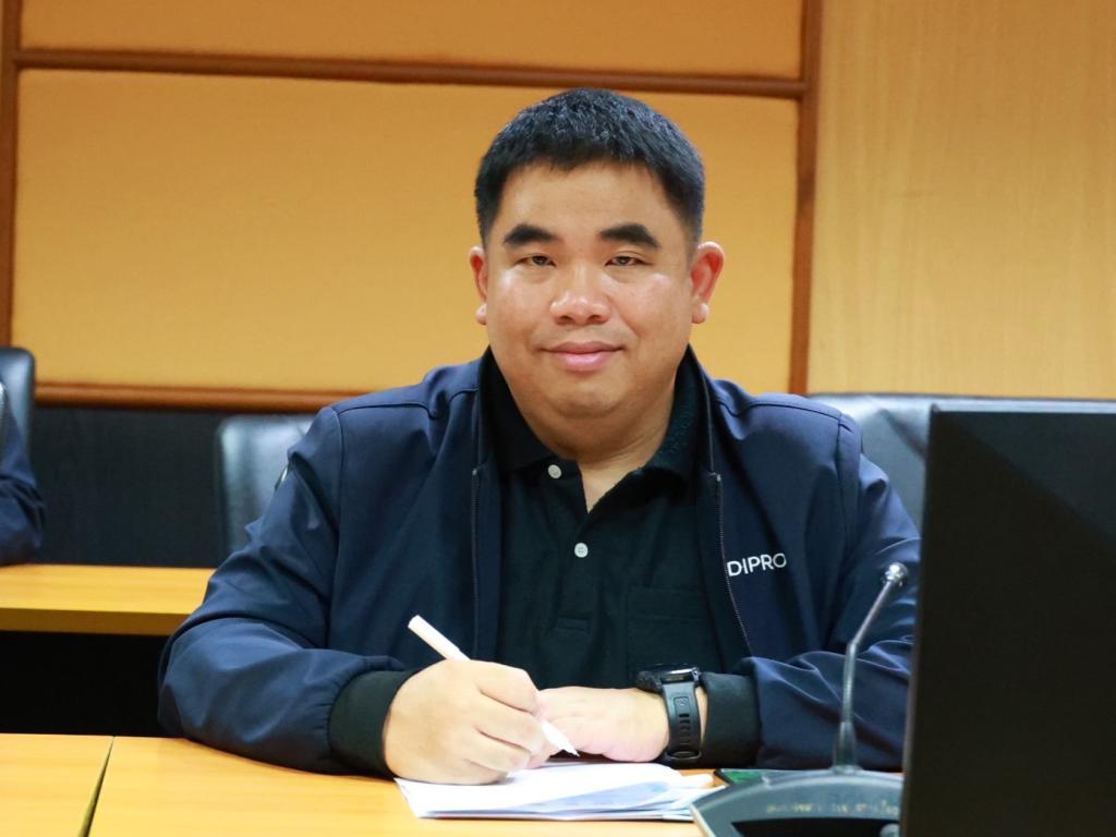 “อธิบดีณัฏฐิญา” ประชุมกรมชี้แจงด่วน! กำชับทีมดีพร้อมทุกหน่วย ให้ถือปฏิบัติอย่างเคร่งครัด ตามที่ สลค. แจ้งเวียนแนวทางการปฏิบัติอันเนื่องมาจากการยุบสภาฯ ตามมติ ครม. เกี่ยวกับ  “แนวทางปฏิบัติในการเลือกตั้งสมาชิกสภาผู้แทนราษฎรเป็นการเลือกตั้งทั่วไป“