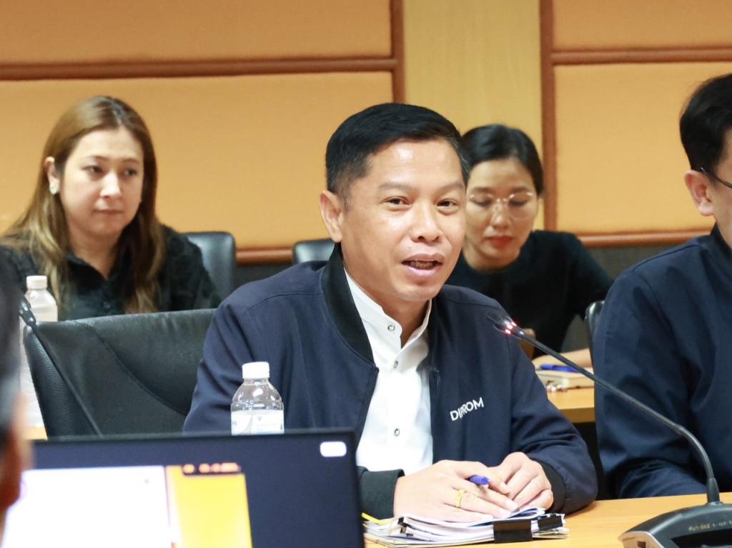 “อธิบดีณัฏฐิญา” ประชุมกรมชี้แจงด่วน! กำชับทีมดีพร้อมทุกหน่วย ให้ถือปฏิบัติอย่างเคร่งครัด ตามที่ สลค. แจ้งเวียนแนวทางการปฏิบัติอันเนื่องมาจากการยุบสภาฯ ตามมติ ครม. เกี่ยวกับ  “แนวทางปฏิบัติในการเลือกตั้งสมาชิกสภาผู้แทนราษฎรเป็นการเลือกตั้งทั่วไป“