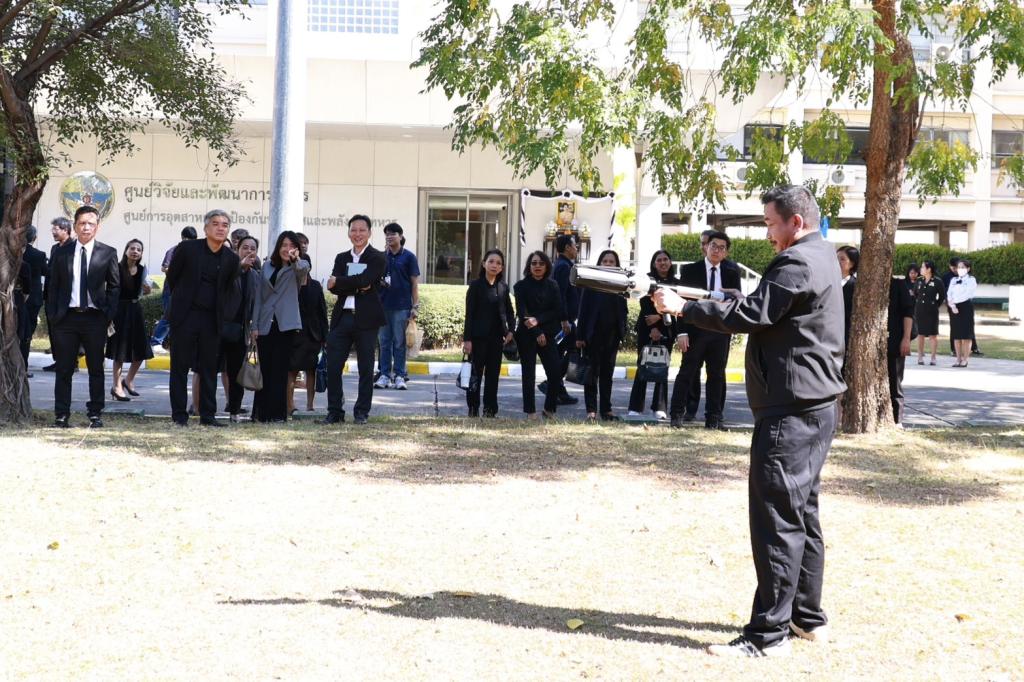 “รมว.ธนกร” เปิด “บ้านดีพร้อมพระราม 4” โชว์ผลงานปั้นอุตสาหกรรมเศรษฐกิจใหม่ ดึงนวัตกรรม & ความคิดสร้างสรรค์ ดันผู้ประกอบการไทยสู่ความยั่งยืนรองรับอุตฯ 5.0