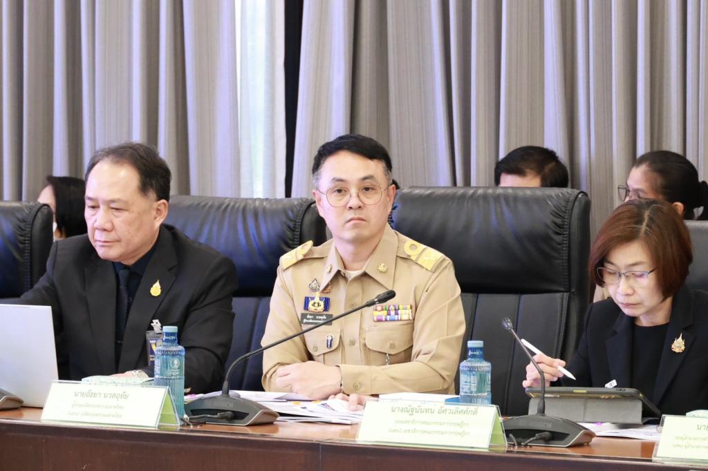 “อธิบดีณัฏฐิญา” ร่วมประชุมบอร์ดสมุนไพรแห่งชาติ พร้อมร่วมขับเคลื่อนสมุนไพรไทย ให้เติบโตตลอดห่วงโซ่อุปทาน