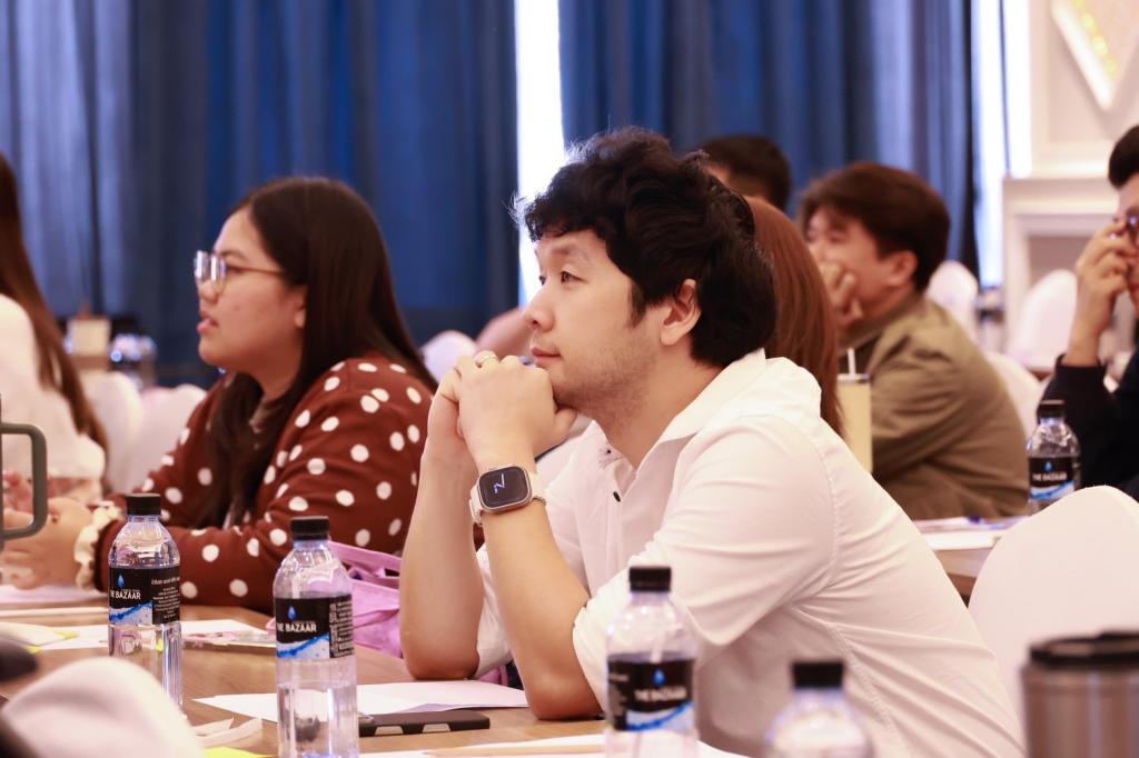 ดีพร้อม” เร่งเครื่องเดินหน้าติดอาวุธ DIPROM SkillUp กระตุ้นสร้างกรอบความคิดกำหนดทิศทางยกระดับศักยภาพเอสเอ็มอีไทย