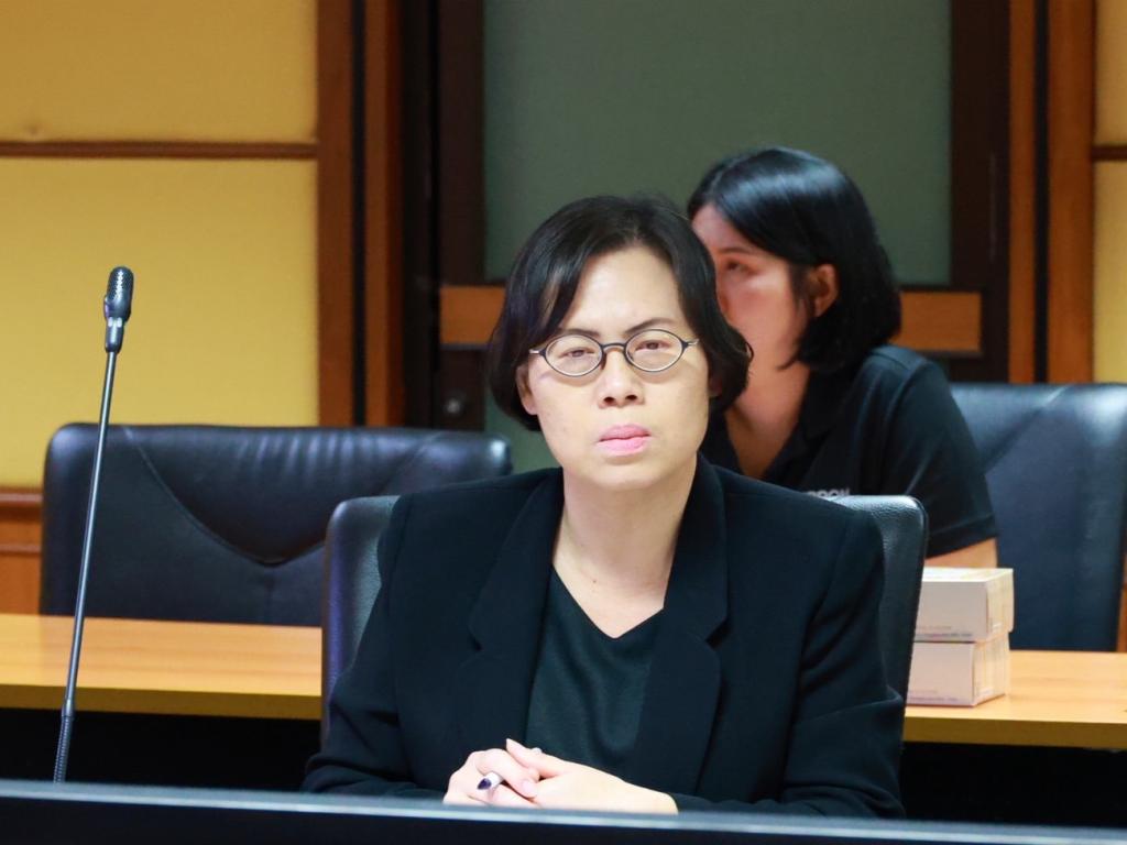 “อธิบดีณัฏฐิญา” นำทีม ประชุม คกก. ข้อมูลข่าวสารฯ วางแผนขับเคลื่อน “ดีพร้อม” เตรียมคว้า “รางวัลโดดเด่น” อย่างต่อเนื่อง 4 ปีซ้อน