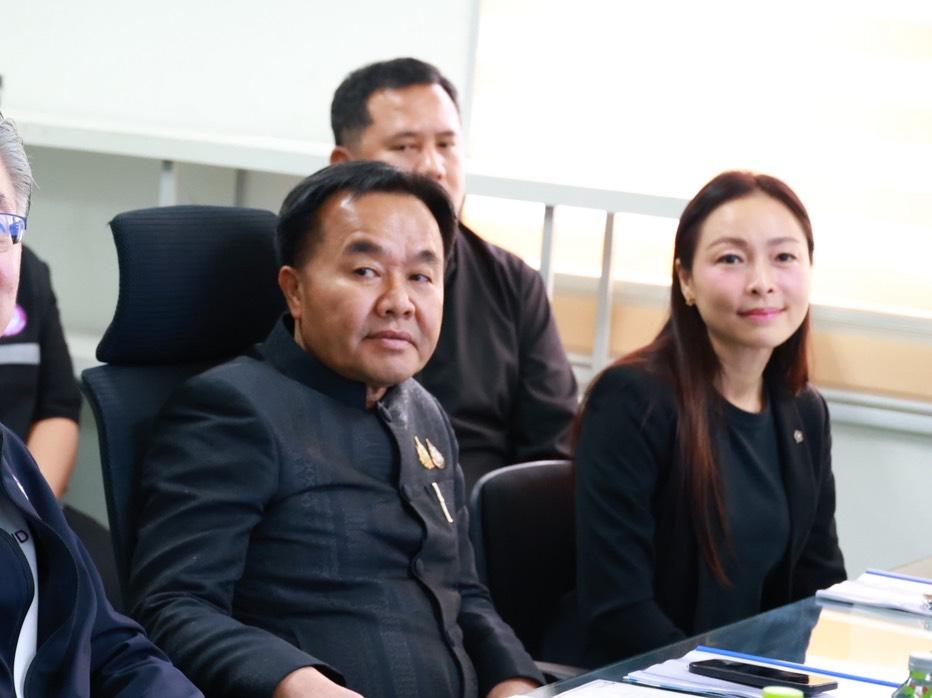 “จ่าเอก ยศสิงห์” นำทีม “ปลัดณัฐพล” และ “อธิบดีณัฏฐิญา” ร่วมหารือจับมือ วายเอ็นทู-เทค (ประเทศไทย) ยกระดับ “เกษตรอุตสาหกรรม”พร้อมชูโมเดลชิซูโอกะ ปั้นอุตสาหกรรม S-Curve