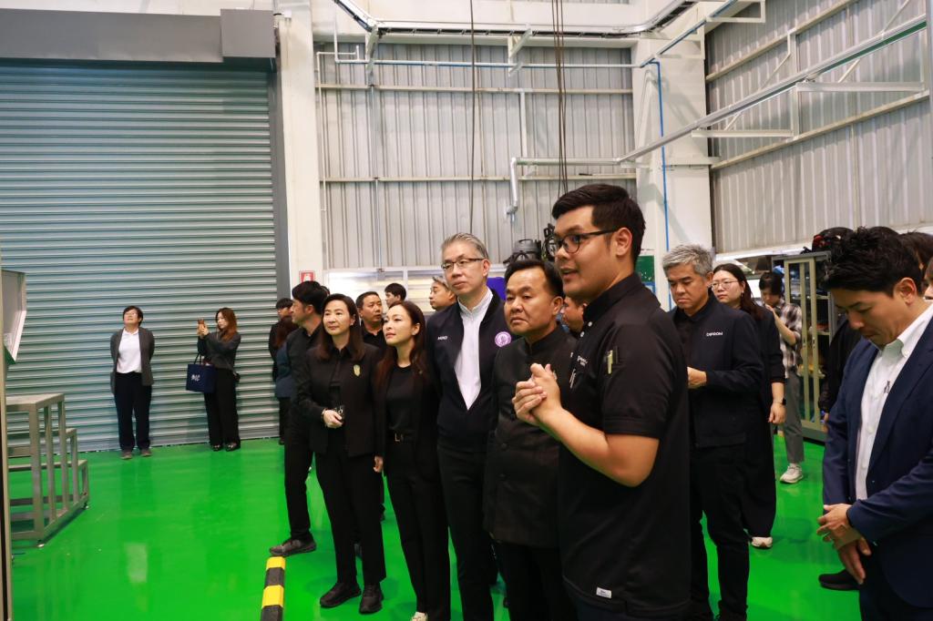 “จ่าเอก ยศสิงห์” นำทีม “ปลัดณัฐพล” และ “อธิบดีณัฏฐิญา” ร่วมหารือจับมือ วายเอ็นทู-เทค (ประเทศไทย) ยกระดับ “เกษตรอุตสาหกรรม”พร้อมชูโมเดลชิซูโอกะ ปั้นอุตสาหกรรม S-Curve