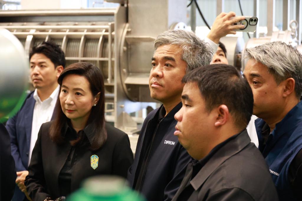 “จ่าเอก ยศสิงห์” นำทีม “ปลัดณัฐพล” และ “อธิบดีณัฏฐิญา” ร่วมหารือจับมือ วายเอ็นทู-เทค (ประเทศไทย) ยกระดับ “เกษตรอุตสาหกรรม”พร้อมชูโมเดลชิซูโอกะ ปั้นอุตสาหกรรม S-Curve