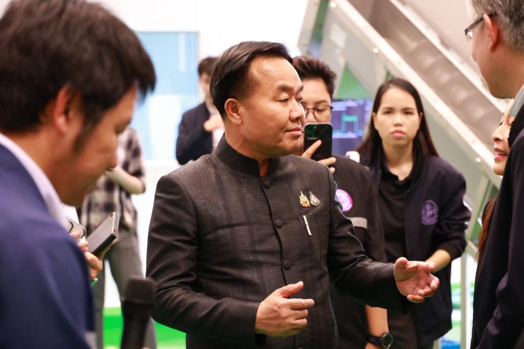 “จ่าเอก ยศสิงห์” นำทีม “ปลัดณัฐพล” และ “อธิบดีณัฏฐิญา” ร่วมหารือจับมือ วายเอ็นทู-เทค (ประเทศไทย) ยกระดับ “เกษตรอุตสาหกรรม”พร้อมชูโมเดลชิซูโอกะ ปั้นอุตสาหกรรม S-Curve