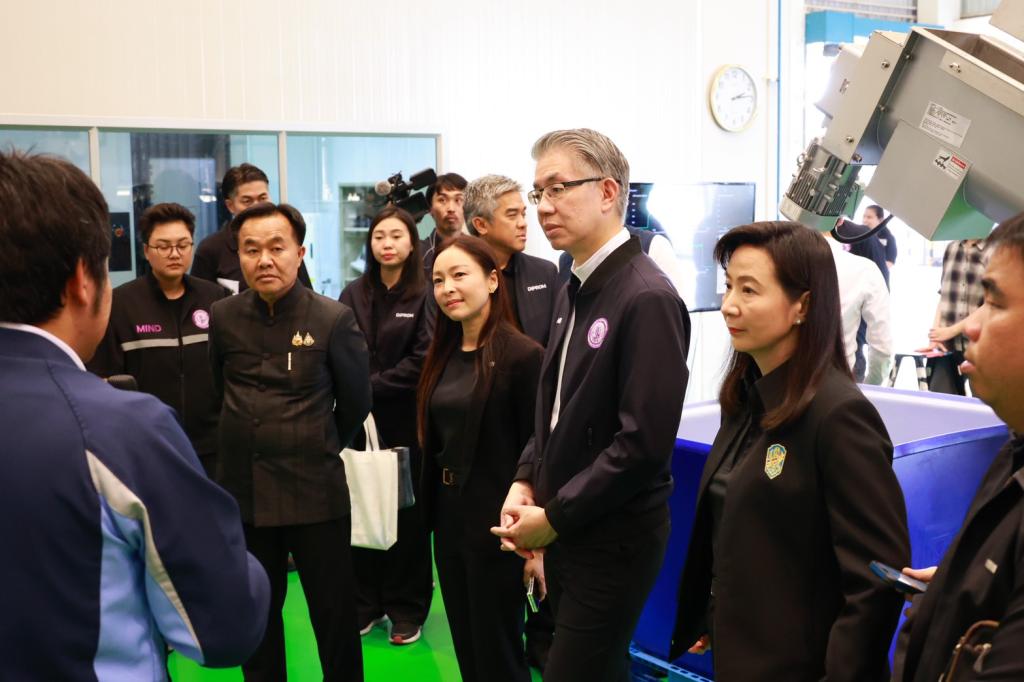 “จ่าเอก ยศสิงห์” นำทีม “ปลัดณัฐพล” และ “อธิบดีณัฏฐิญา” ร่วมหารือจับมือ วายเอ็นทู-เทค (ประเทศไทย) ยกระดับ “เกษตรอุตสาหกรรม”พร้อมชูโมเดลชิซูโอกะ ปั้นอุตสาหกรรม S-Curve