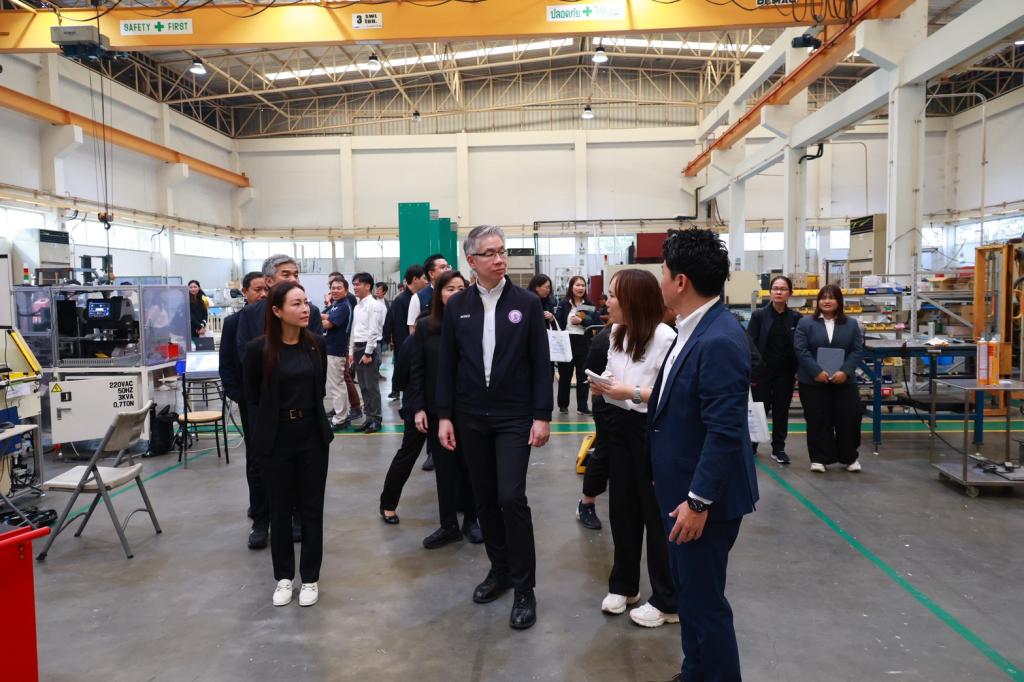 “จ่าเอก ยศสิงห์” นำทีม “ปลัดณัฐพล” และ “อธิบดีณัฏฐิญา” ร่วมหารือจับมือ วายเอ็นทู-เทค (ประเทศไทย) ยกระดับ “เกษตรอุตสาหกรรม”พร้อมชูโมเดลชิซูโอกะ ปั้นอุตสาหกรรม S-Curve