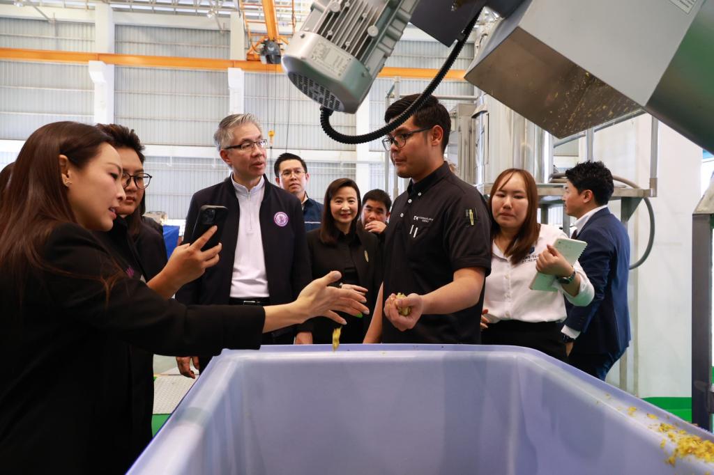 “จ่าเอก ยศสิงห์” นำทีม “ปลัดณัฐพล” และ “อธิบดีณัฏฐิญา” ร่วมหารือจับมือ วายเอ็นทู-เทค (ประเทศไทย) ยกระดับ “เกษตรอุตสาหกรรม”พร้อมชูโมเดลชิซูโอกะ ปั้นอุตสาหกรรม S-Curve