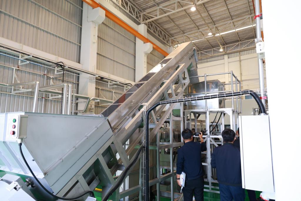 “จ่าเอก ยศสิงห์” นำทีม “ปลัดณัฐพล” และ “อธิบดีณัฏฐิญา” ร่วมหารือจับมือ วายเอ็นทู-เทค (ประเทศไทย) ยกระดับ “เกษตรอุตสาหกรรม”พร้อมชูโมเดลชิซูโอกะ ปั้นอุตสาหกรรม S-Curve