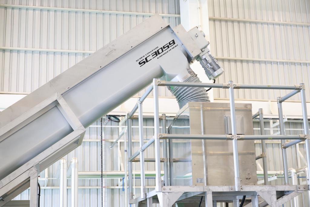 “จ่าเอก ยศสิงห์” นำทีม “ปลัดณัฐพล” และ “อธิบดีณัฏฐิญา” ร่วมหารือจับมือ วายเอ็นทู-เทค (ประเทศไทย) ยกระดับ “เกษตรอุตสาหกรรม”พร้อมชูโมเดลชิซูโอกะ ปั้นอุตสาหกรรม S-Curve