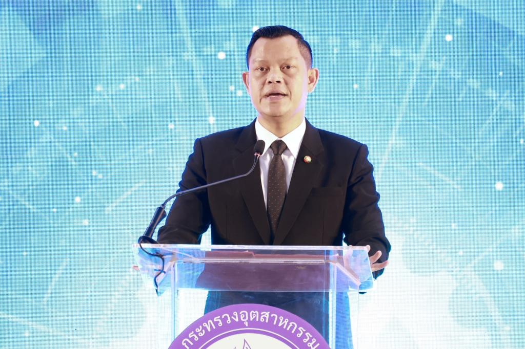 “รัฐมนตรีธนกรฯ” ชื่นชม “ดีพร้อม” คิกออฟ “GMT” สร้างมาตรฐานการผลิตที่ดีของประเทศ นำร่องเอสเอ็มอีไทย รับมือกติกาการค้าโลกใหม่ ใช้กลไก “Local Content” เพิ่มสาระสำคัญของการประกอบการไทย ให้เติบโตอย่างยั่งยืน