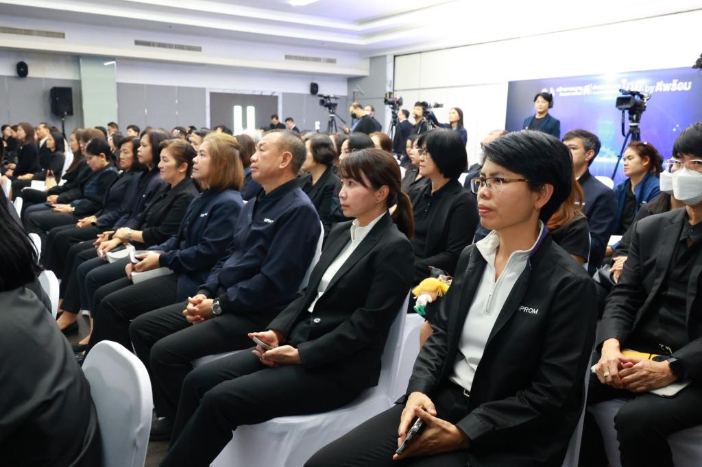 “รัฐมนตรีธนกรฯ” ชื่นชม “ดีพร้อม” คิกออฟ “GMT” สร้างมาตรฐานการผลิตที่ดีของประเทศ นำร่องเอสเอ็มอีไทย รับมือกติกาการค้าโลกใหม่ ใช้กลไก “Local Content” เพิ่มสาระสำคัญของการประกอบการไทย ให้เติบโตอย่างยั่งยืน