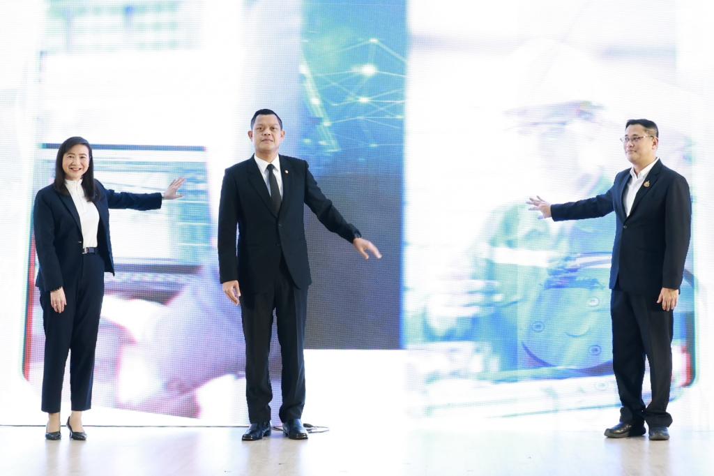 “รัฐมนตรีธนกรฯ” ชื่นชม “ดีพร้อม” คิกออฟ “GMT” สร้างมาตรฐานการผลิตที่ดีของประเทศ นำร่องเอสเอ็มอีไทย รับมือกติกาการค้าโลกใหม่ ใช้กลไก “Local Content” เพิ่มสาระสำคัญของการประกอบการไทย ให้เติบโตอย่างยั่งยืน