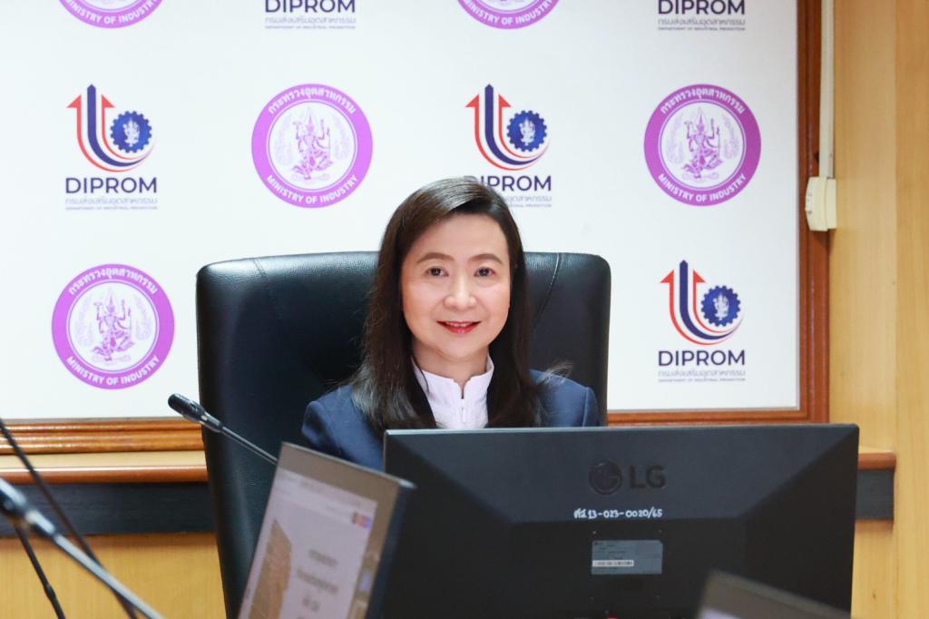 “ปลัดณัฐพล” มอบ “อธิบดีณัฏฐิญา” ร่วมประชุม บอร์ด สศส. มุ่งยกระดับศักยภาพ SMEs ไทย สร้างอุตสาหกรรม โดยใช้พลังสร้างสรรค์ ขับเคลื่อน ศก. ไทย ให้เติบโต