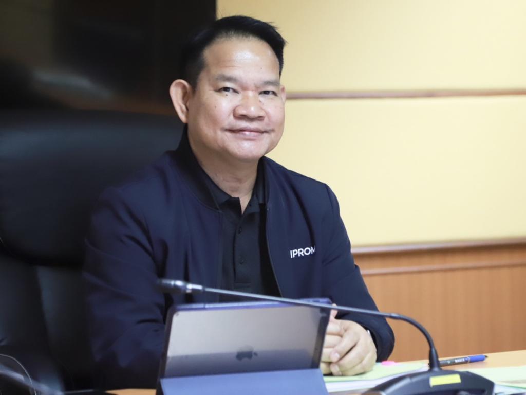 “รองอธิบดีสุรพล” ติดตาม เร่งรัดการอนุมัติเงินทุน พร้อมหนุนผู้ประกอบการไทยให้เติบโตได้อย่างยั่งยืน