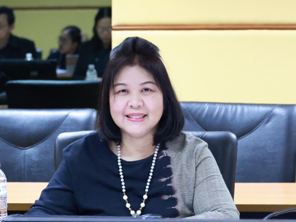 “อธิบดีณัฏฐิญา” ร่วมหารือ กำหนดเกณฑ์ เฟ้นหา “คนดี ศรี กสอ.” และ “ข้าราชการพลเรือนดีเด่น” ประจำปี 2568 เป็นกำลังใจให้บุคลากรดีพร้อม