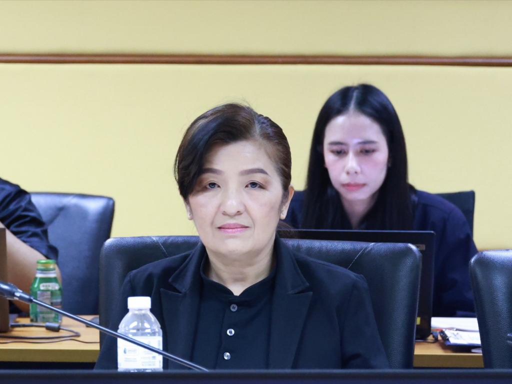 “อธิบดีณัฏฐิญา” ร่วมหารือ กำหนดเกณฑ์ เฟ้นหา “คนดี ศรี กสอ.” และ “ข้าราชการพลเรือนดีเด่น” ประจำปี 2568 เป็นกำลังใจให้บุคลากรดีพร้อม