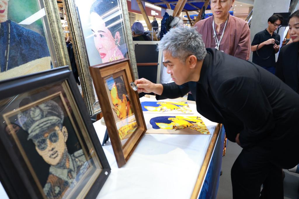 “ดีพร้อม” จับมือ “จุฬาลงกรณ์มหาวิทยาลัย สถาบันไทยศึกษา” จัดงาน “สิริศิลปาพัฒนาชีพ” เทิดพระเกียรติคุณสมเด็จพระนางเจ้าสิริกิติ์ พระบรมราชินีนาถ พระบรมราชชนนีพันปีหลวง