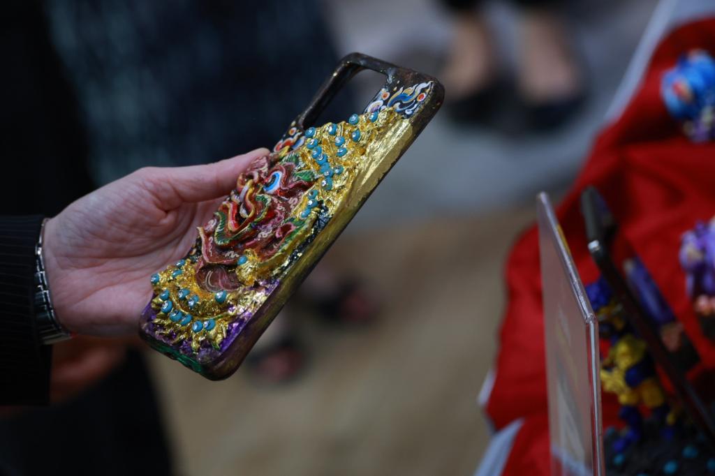 “ดีพร้อม” จับมือ “จุฬาลงกรณ์มหาวิทยาลัย สถาบันไทยศึกษา” จัดงาน “สิริศิลปาพัฒนาชีพ” เทิดพระเกียรติคุณสมเด็จพระนางเจ้าสิริกิติ์ พระบรมราชินีนาถ พระบรมราชชนนีพันปีหลวง