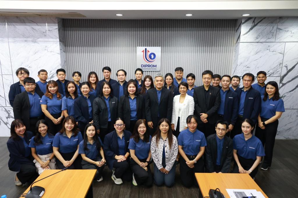 “ดีพร้อม” ติดปีกบุคลากรด้านการวิจัยและนวัตกรรม ต่อยอดองค์ความรู้สู่การพัฒนาภาคอุตสาหกรรมไทยที่ยั่งยืน