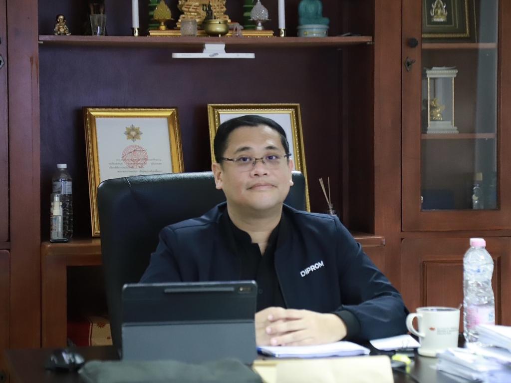 “รองอธิบดีพลาวุธ” ร่วมประชุมบอร์ด สศส. ติดตามผล 3 เทศกาลสร้างสรรค์ พร้อมพิจารณาแนวทางการพัฒนา ทบทวน ปรับปรุงหลักเกณฑ์การดำเนินงานต่างๆ ให้มีประสิทธิภาพ