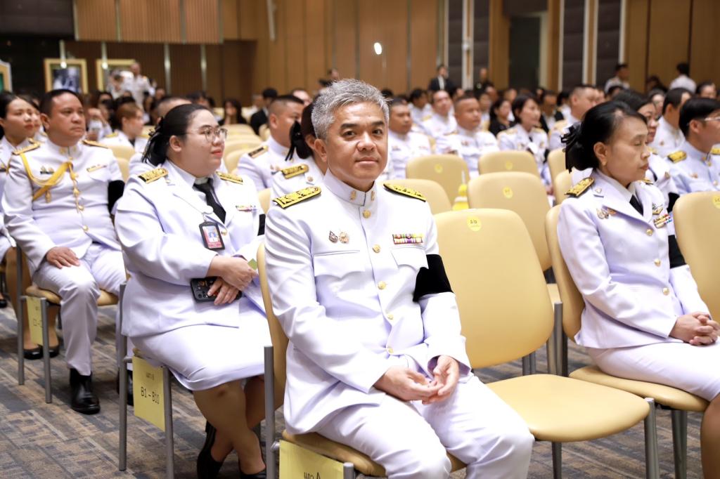 “รองอธิบดีดุสิต” ร่วมพิธีถวายราชสักการะ พระบาทสมเด็จพระบรมชนกาธิเบศร มหาภูมิพลอดุลยเดชมหาราช บรมนาถบพิตร “พระบิดาแห่งมาตรฐานการช่างไทย” เนื่องในวันมาตรฐานฝีมือแรงงานแห่งชาติ