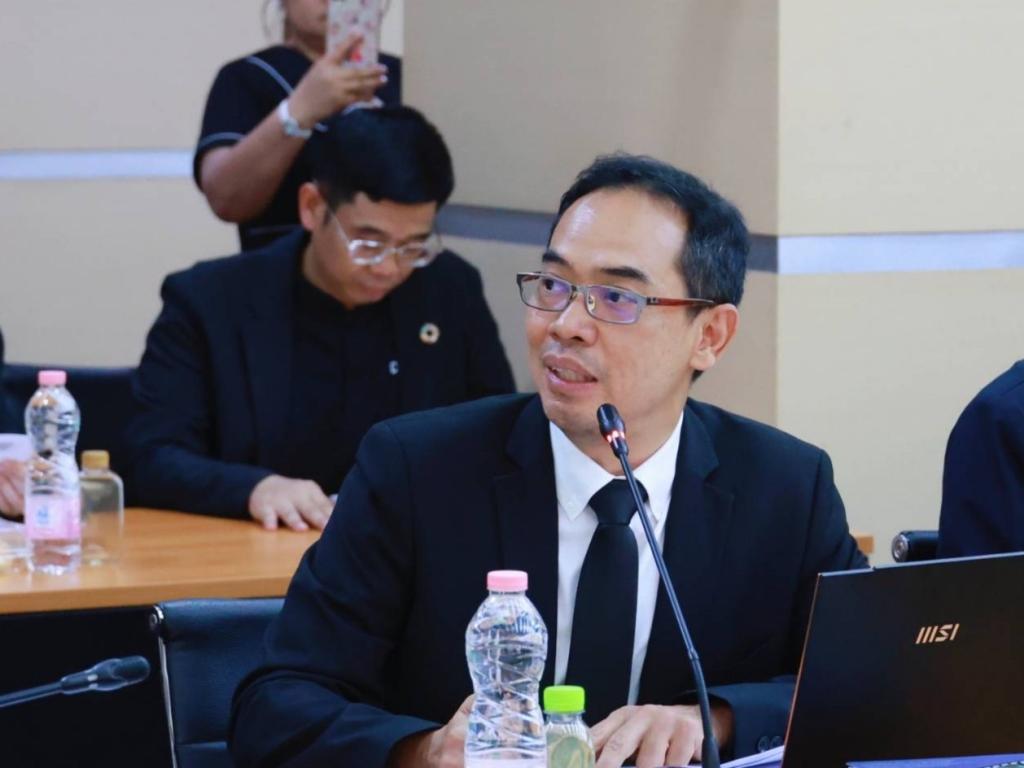 ปลัดณัฐพล” นั่งหัวโต๊ะบอร์ดส่งเสริมสมุนไพร ดัน “ดีพร้อม” เคาะแผนปฏิบัติการฯ ระยะ 3 ปี (พ.ศ. 2568-2570) มุ่งเดินหน้าหนุนเทคโนโลยีนวัตกรรมสร้างมูลค่าเพิ่ม