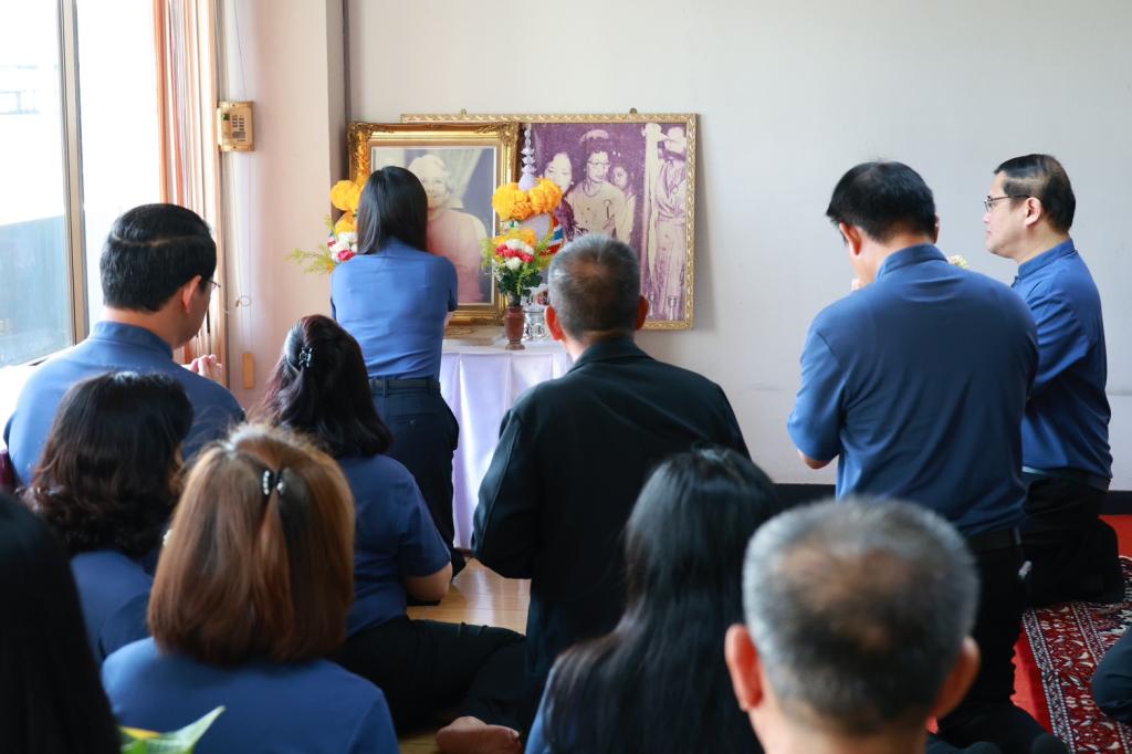 ”ปลัดณัฐพล“ เป็นประธานในพิธีเจริญพระพุทธมนต์ เนื่องในโอกาสครบ 7 รอบ 84 ปีที่ดีพร้อม โดย “แม่ทัพณัฏฐิญา” นำทีมผู้บริหาร ข้าราชการและบุคลลากร ร่วมพิธี พร้อมบวงสรวงสักการะสิ่งศักดิ์สิทธิ์