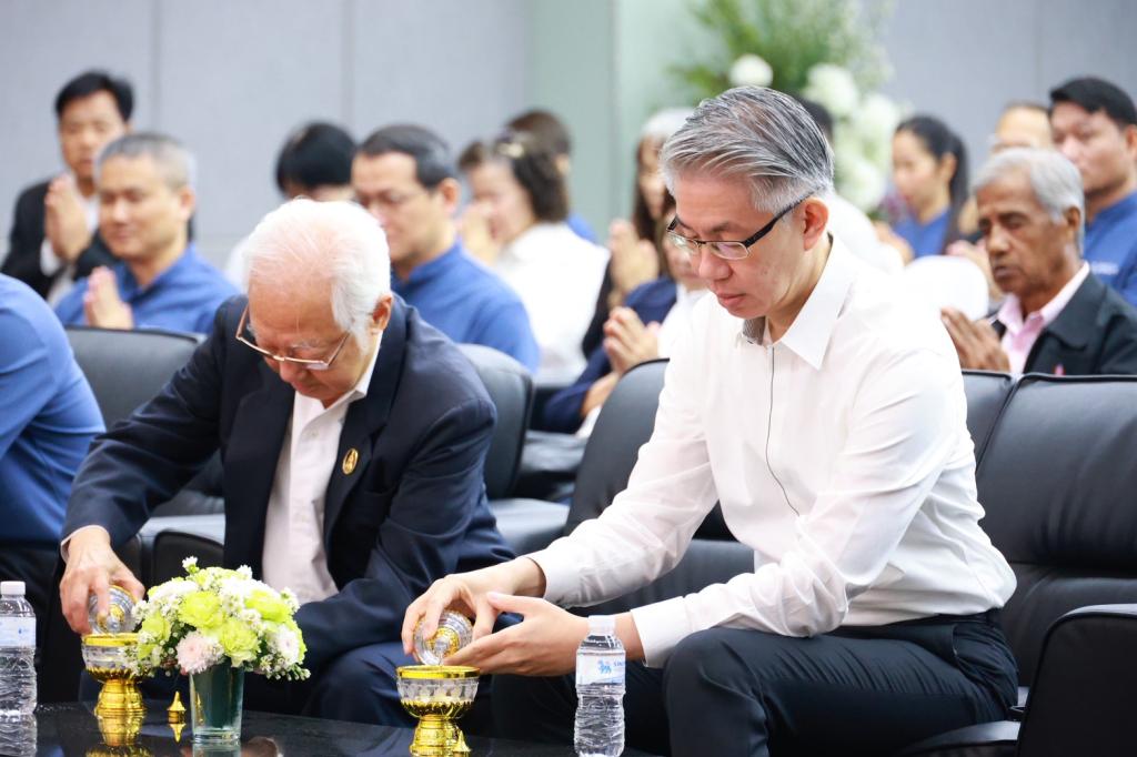 ”ปลัดณัฐพล“ เป็นประธานในพิธีเจริญพระพุทธมนต์ เนื่องในโอกาสครบ 7 รอบ 84 ปีที่ดีพร้อม โดย “แม่ทัพณัฏฐิญา” นำทีมผู้บริหาร ข้าราชการและบุคลลากร ร่วมพิธี พร้อมบวงสรวงสักการะสิ่งศักดิ์สิทธิ์