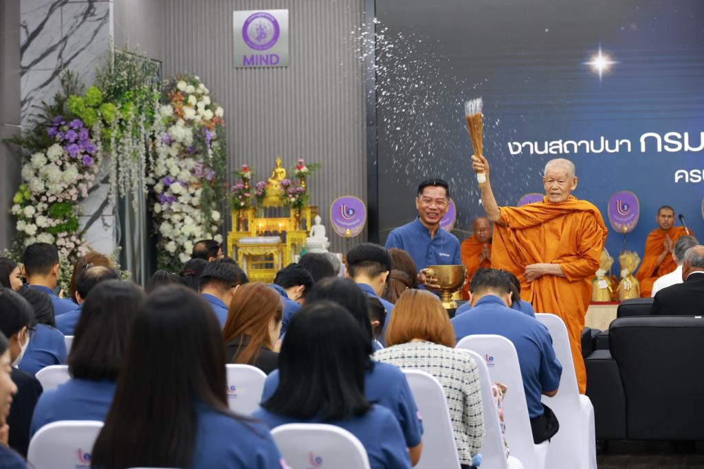 ”ปลัดณัฐพล“ เป็นประธานในพิธีเจริญพระพุทธมนต์ เนื่องในโอกาสครบ 7 รอบ 84 ปีที่ดีพร้อม โดย “แม่ทัพณัฏฐิญา” นำทีมผู้บริหาร ข้าราชการและบุคลลากร ร่วมพิธี พร้อมบวงสรวงสักการะสิ่งศักดิ์สิทธิ์