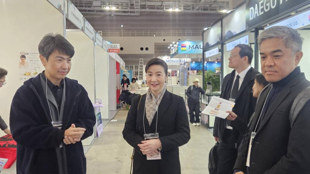 “อธิบดีณัฏฐิญา” ลุยเอง !! ตรวจความเรียบร้อย เยี่ยมชม 16 บูธ ผปก. พร้อมโชว์ศักยภาพอุตฯ อาหารไทย ใน FOODEX 2026 มั่นใจ อาหารไทย ส่งออกได้ทั่วโลก ตามนโยบาย DIPROM Flexi