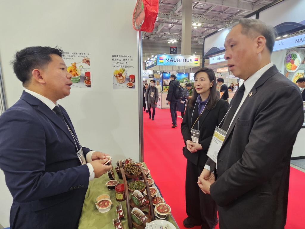 เปิดประตูการค้า !! “ดีพร้อม” พา ผปก. ไทย บุกโตเกียว ร่วมงาน FOODEX 2026 “อธิบดีณัฏฐิญา” ต้อนรับ “เอกอัครราชทูตวิชชุ“ เยี่ยมชมบูธ ย้ำ มั่นใจสินค้าไทยครองใจผู้บริโภคทั่วโลก