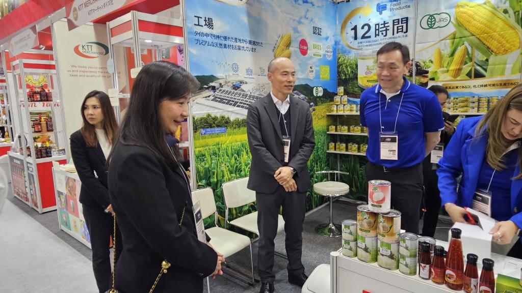 เปิดประตูการค้า !! “ดีพร้อม” พา ผปก. ไทย บุกโตเกียว ร่วมงาน FOODEX 2026 “อธิบดีณัฏฐิญา” ต้อนรับ “เอกอัครราชทูตวิชชุ“ เยี่ยมชมบูธ ย้ำ มั่นใจสินค้าไทยครองใจผู้บริโภคทั่วโลก