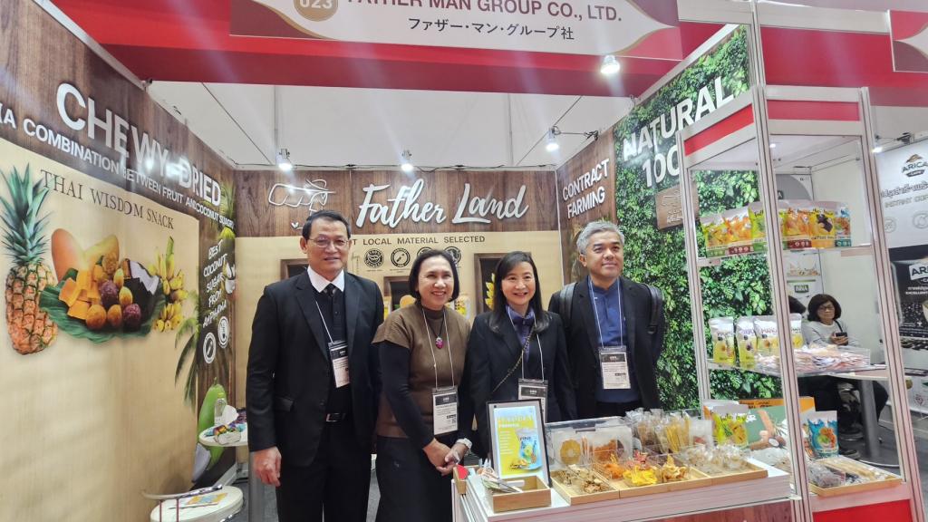 เปิดประตูการค้า !! “ดีพร้อม” พา ผปก. ไทย บุกโตเกียว ร่วมงาน FOODEX 2026 “อธิบดีณัฏฐิญา” ต้อนรับ “เอกอัครราชทูตวิชชุ“ เยี่ยมชมบูธ ย้ำ มั่นใจสินค้าไทยครองใจผู้บริโภคทั่วโลก