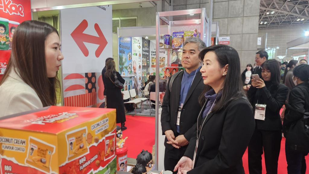 เปิดประตูการค้า !! “ดีพร้อม” พา ผปก. ไทย บุกโตเกียว ร่วมงาน FOODEX 2026 “อธิบดีณัฏฐิญา” ต้อนรับ “เอกอัครราชทูตวิชชุ“ เยี่ยมชมบูธ ย้ำ มั่นใจสินค้าไทยครองใจผู้บริโภคทั่วโลก