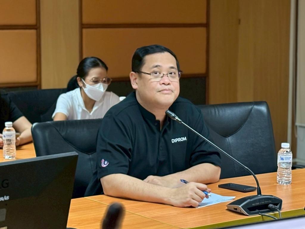 “อธิบดีณัฏฐิญา“ ขานรับนโยบายกระทรวงฯ สั่งการทีมดีพร้อม ทำทันที !!  WFH ลดการเดินทาง–ปรับรูปแบบทำงาน คุมเข้มประหยัดพลังงานในองค์กร ปิดพื้นที่แล้ว ชั้น 1, 2 และ ชั้น 6 กว่ากึ่งหนึ่งของอาคาร พร้อมดันมาตรการช่วยเหลือผู้ประกอบการอย่างเต็มสูบ