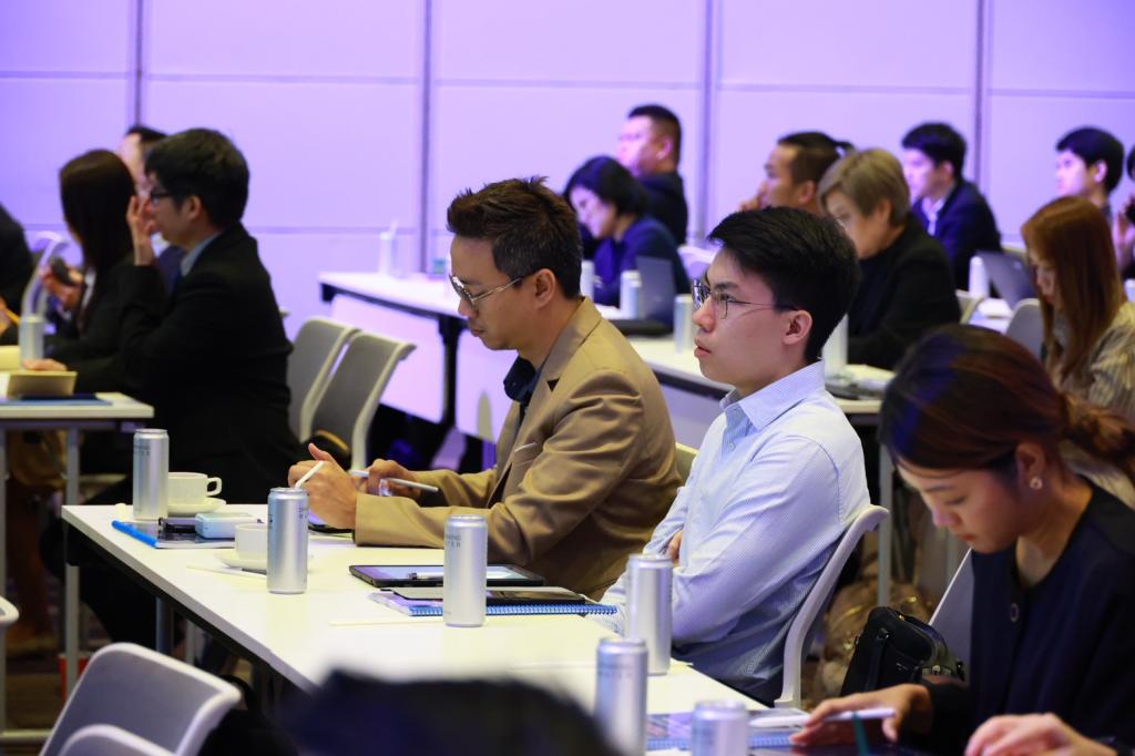 “ดีพร้อม” ชี้โอกาสของผู้ผลิตชิ้นส่วนยานยนต์ไทย เร่งปรับตัวสู่ยานยนต์แห่งอนาคต หรืออุตสาหกรรมระบบราง พร้อมหนุนศักยภาพอุตสาหกรรมไทยตลอดห่วงโซ่อุปทาน