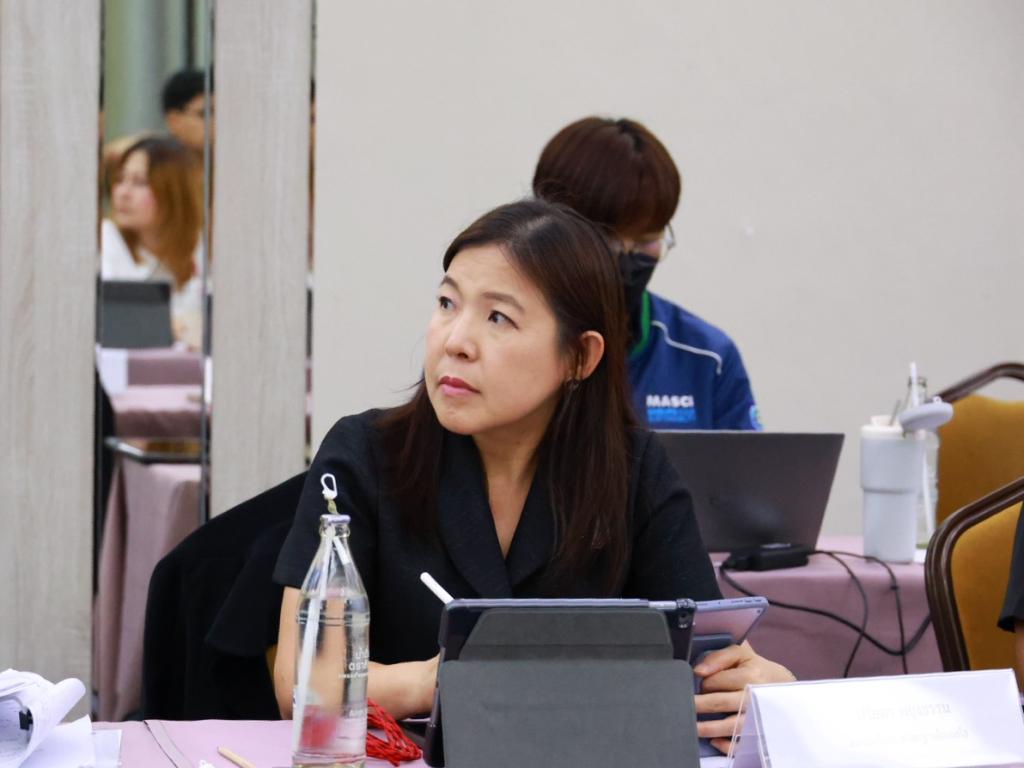 “ดีพร้อม” ร่วมประชุมรับฟังแถลงผลสำเร็จกิจกรรมสร้างมาตรฐานรับรองการผลิตที่ดีสำหรับวิสาหกิจขนาดกลางและขนาดย่อมไทย (GMT SMEs) มุ่งยกระดับการผลิตไทยสู่สากล