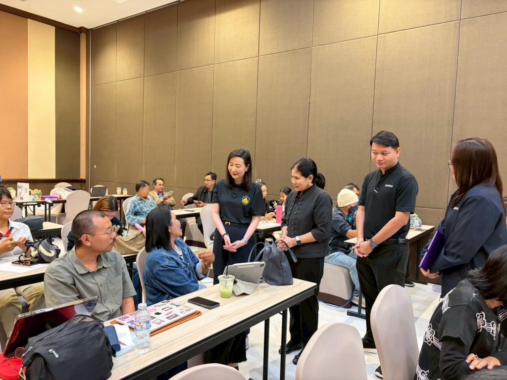 “ดีพร้อม” อัปเกรด SMEs เกษตรไทย! ปั้น Young Smart Farmer เสริม Future Skill ปี 69 รุกโมเดลธุรกิจอัจฉริยะแบบ Flexi สร้างรายได้ยั่งยืน