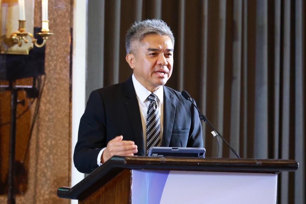 “ปลัดณัฐพล” มอบหมาย “ดีพร้อม” ร่วมเวทีโลก WNEVC 2026 ดันไทยสู่ศูนย์กลางยานยนต์พลังงานใหม่