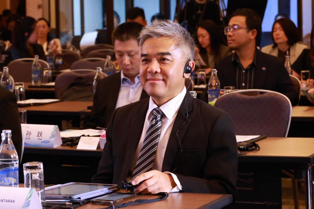 “ปลัดณัฐพล” มอบหมาย “ดีพร้อม” ร่วมเวทีโลก WNEVC 2026 ดันไทยสู่ศูนย์กลางยานยนต์พลังงานใหม่