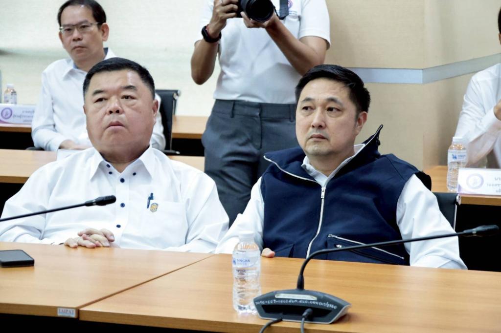 ‘วราวุธ’ เข้า ก.อุตฯ วันแรก ชู ONE MIND พบปะข้าราชการ ผนึกกำลังอุตสาหกรรมไทย ฝ่าวิกฤติพลังงาน