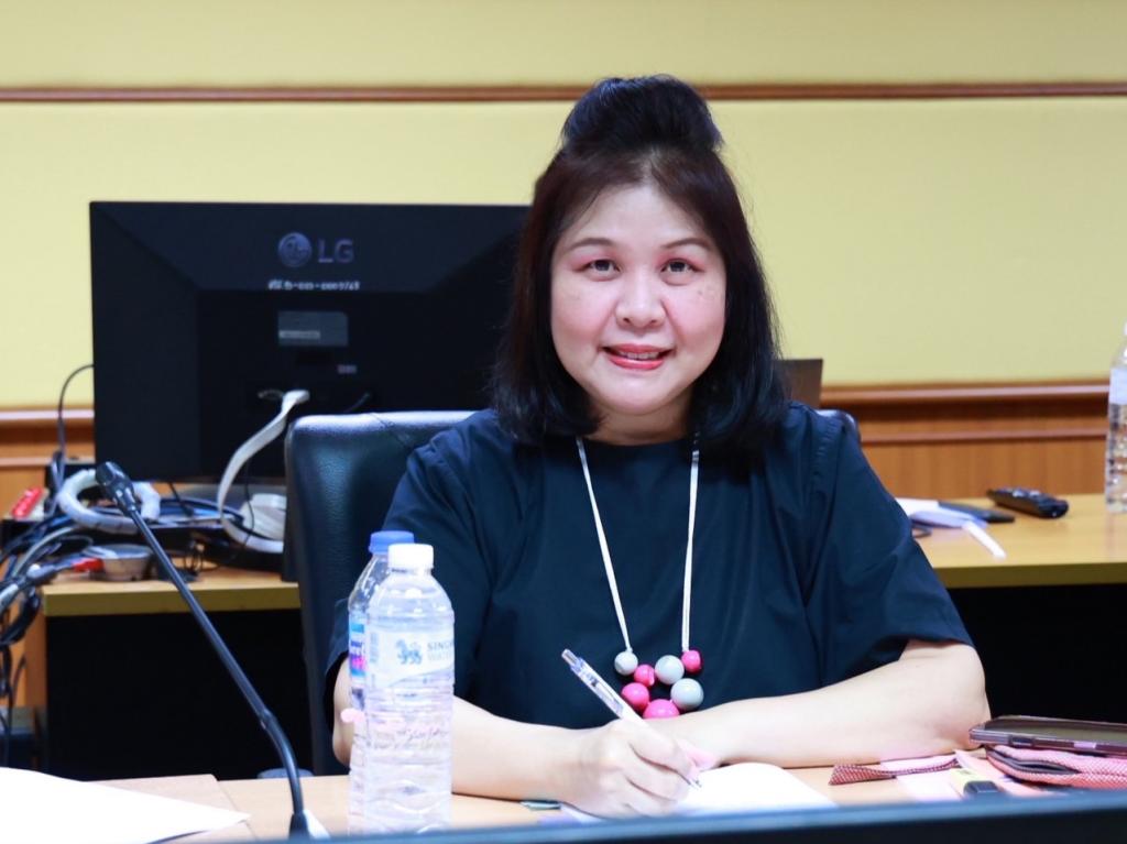 “รองอธิบดีดุสิต” นำประชุมคณะกรรมการพลังงานดีพร้อม ขับเคลื่อนมาตรการลดใช้พลังงานทั้งองค์กร